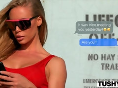 アメリカ人, アナル, デカ尻, デカパイ, ブロンド, フェラチオ, 巨乳な, ポルノスター