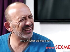 Grosser arsch, Grosser schwanz, Grosse titten, Gehörnter ehemann, Kehlenfick, Absätze, Milf, Tätowierung