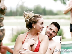 Doble penetracion, Grupo, Sexo duro, Madres para coger, Orgía, Al aire libre, Afeitado, Tatuaje