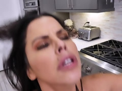 Culo, Morena, Condón, Hembra, Peludo, Besar, Tetas naturales, Coño