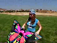 18, 素人, 指いじり, 食べ物, オナニー, アウトドア, ティーン, オッパイの