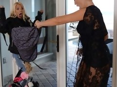 Grosser arsch, Küssen, Lecken, Masturbation, Natürlichen titten, Muschi, Rasiert, Spielzeuge