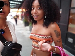 Tetas grandes, Negro, Tetona, Masturbacion con pies, Tetas naturales, Pov, Realidad, Trio