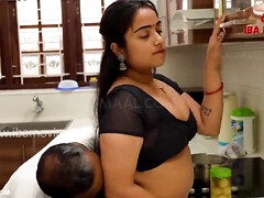 デカチン, フェラチオ, 茶髪の, 巨乳な, 自家製, インド人, 淫乱熟女, 妻