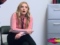 18, 素人, 着衣女と全裸男, 指いじり, ハードコア, ティーン, オッパイの, ユニフォーム