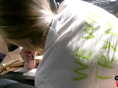 Leie, Amerikanisch, Grosse titten, Blasen, Spermaladung, Schwanz, Im freien, Hintern versohlen