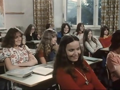 German vintage porn "Schulmadchen - Report 06: Was Eltern gern vertuschen mochten" (1973).