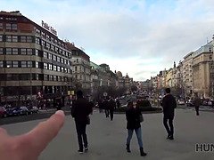 Talented hunter finds a victim very quickly and gets