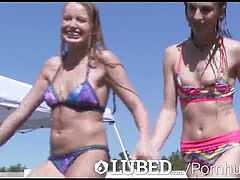 Mamada, Morena, Corridas, Al aire libre, Trio, Tetas