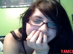 Monstrous melon black-haired lady paddles culo