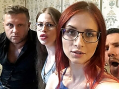 Arsch, Blasen, Hardcore, Lingerie, Orgie, Strümpfe, Jungendliche (18+), Netzkamera