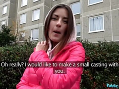 Amateur, Sucer une bite, En levrette, Faciale, Branlette thaïlandaise, De plein air, Pov, Public