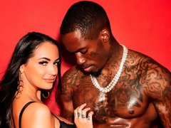 デカ尻, デカパイ, フェラチオ, 茶髪の, バック, 手コキする, 異人種間, 剃毛