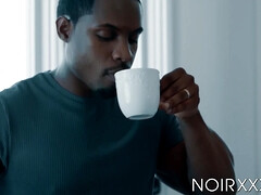 Anal, Verga grande, Mamada, Corridas, Estilo perrito, Sexo duro, Interracial, Besar