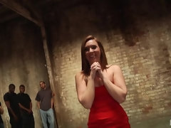 Entre bastidores, Morena
