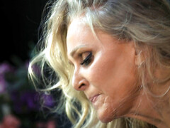 Большой член, Большие сиськи, Блондинки, Лесбиянка, Лизание, Милф, Киски, Молоденькие