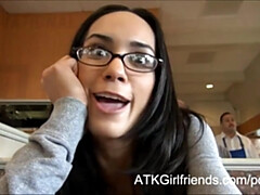 フェラチオ, 中出し, 足コキ, 眼鏡, 手コキする, Hd, ハメ撮り, ガリガリ