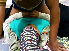 18 ans, Tromperie, Couple, Éjaculation interne, Hd, Fait maison, Maman, Serré