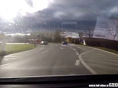 素人, ブロンド, フェラチオ, 車, イく瞬間, オーガズム, 叫ぶ, のぞき