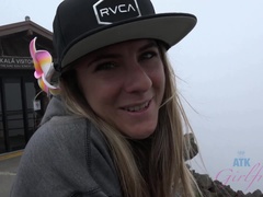 Leie, Bikini, Orgasmus, Pov, Öffentlich, Rasiert, Abendanzug, Weibliche ejakulation