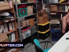 Leie, Arsch, Hinterzimmer, Braunhaarige, Hundestellung, Natürlichen titten, Taboo, Titten