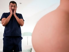 デカ尻, ブロンド, バック, 手コキする, 異人種間, マッサージ, 淫乱熟女, タトゥー