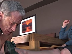 緊縛, 茶髪の, 着衣女と全裸男, 足, フェムドム, 足フェチ, 淫乱熟女, ナイロン