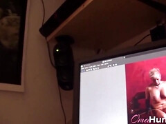 Grote kont, Grote mammen, Pijpbeurt, Rondborstig, Lesbisch, Masturbatie, Natuurlijke tieten, Speelgoed