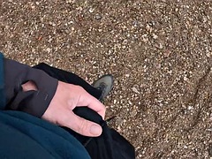 Leie, Strand, Spermaladung, Schwul, Handjob, Masturbation, Im freien, Pov