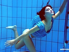 18 jahre, Hd, Natürlich, Pool, Muschi, Rotschopf, Jungendliche (18+), Unter wasser