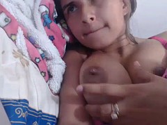 Latijnse vrouw, Alleen