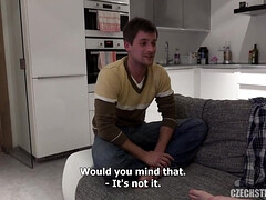 茶髪の, チェコ, グループ, ハメ撮り, 公共, スインガー, 三人