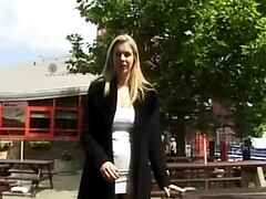 Rocco Siffredi eclate une copine de Kelly Stafford