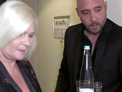 In den arsch, Grosser arsch, Grosse titten, Blondine, Blasen, Lingerie, Nylon, Muschi