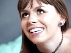 Amateur, Anal, Chambre à dormir, 2 femmes 1 homme, Léchez, Masturbation, Fessée, Nénés