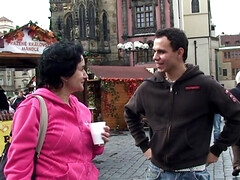 Blasen, Braunhaarige, Tschechisch, Oma, Behaart, Reif, Muschi, Kurzes haar