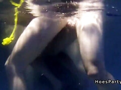 Любители, Жопа, Колледж, Группа, Секс без цензуры, Оргии, Бассейн, Реалити