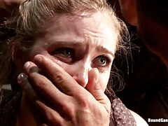 Anal, Bondage, Double pénétration, Pieds, Femme dominatrice, Hd, Humiliation, Seins naturels