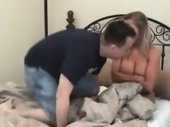 Blonde, Européenne, Branlette thaïlandaise, Mère que j'aimerais baiser