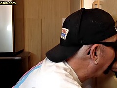 素人, デカチン, フェラチオ, ゲイ, 手コキする, オナニー, 熟年, フェラする