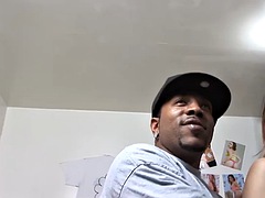 Grote mammen, Zwart, Pijpbeurt, Sperma shot, Kokhalzen, Hardcore, Interraciaal, Tieten likken