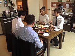 Asiatisch, Schönheit, Braunhaarige, Gehörnter ehemann, Hd, Masturbation, Muschi, Ehefrau