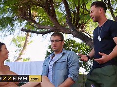 In den arsch, Blasen, Hd, Milf, Mann mann frau, Mutti, Flotter dreier