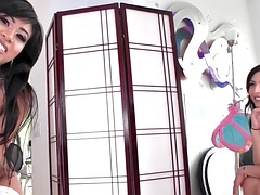 素人, アジア人, 美女, デカパイ, レズビアン, シーメール, オッパイの