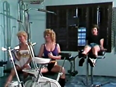 Rubia, Mamada, Morena, Europeo, Peludo, Madres para coger, Tetas, Clasico