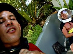 Анальный секс, Большой член, Большие сиськи, Минет, Семяизвержение, Двойное проникновение, Группа, Сиськи