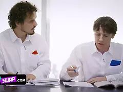 Dominación, Tacones, Maduro, Madres para coger, Orgía, Fiesta, Madrastra, Tabú