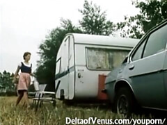 Braunhaarige, Erotisch, Fingern, Deutsch, Behaart, Masturbation, Titten, Vintage