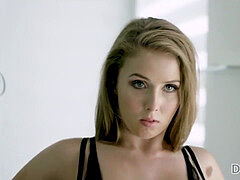 Lena Paul attracted to her ebony chief