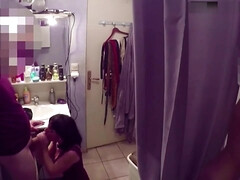 Grote lul, Bruinharig, Sperma in mond, Frans, Moeder die ik wil neuken, Tepels, Orgasme, Slikken